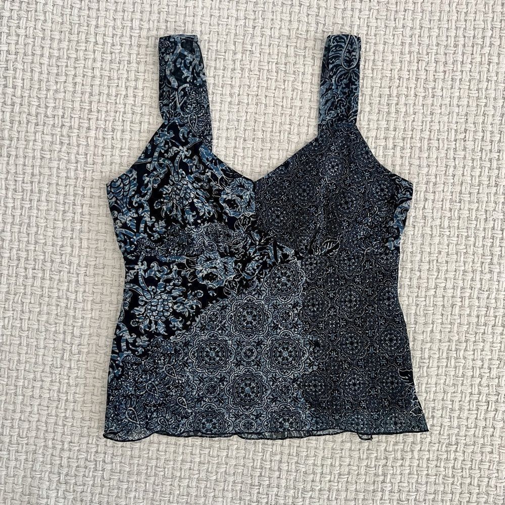 SOLD VINTAGE Tank Top - Picture 2 of 7